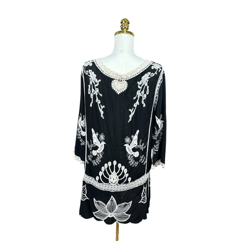 Boho Embroidered Bird Heart Lace Trim V-Neck Tunic Dress Black White 3/4 Sleeve - Picture 4 of 8